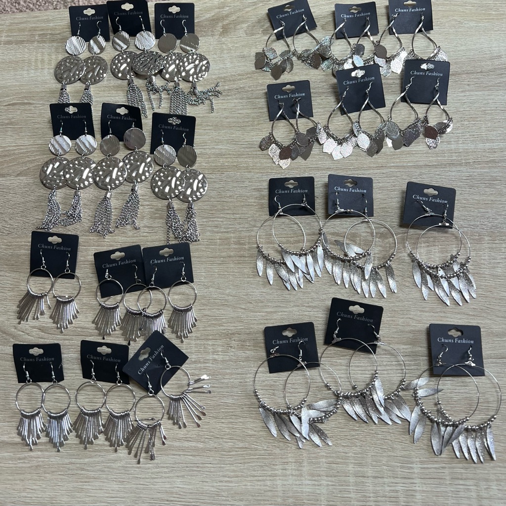 Jewelry Lot Of Fashion Earrings Of 24 Pair